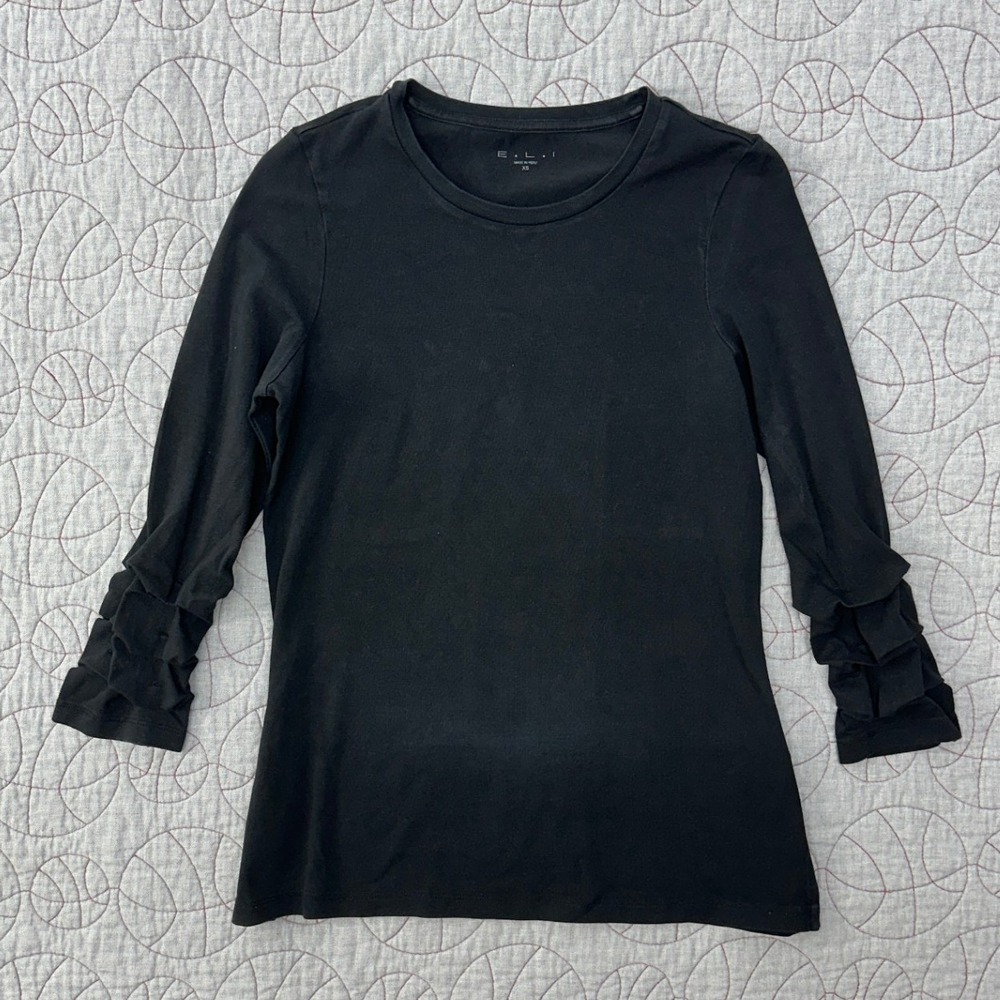 E.L.I. Peru Top Black Ruffle Tiered 3/4 Sleeve Crew Neck / Women's‎ XS